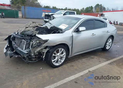 2013 Nissan Maxima 3.5 S z USA, uszkodzony, nr VIN 1N4AA5AP2DC843671